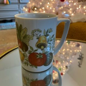 Vintage 70s retro mushroom and Vegetable Ceramic Coffee Mug/Cup